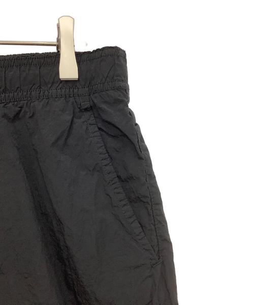 STONE ISLAND（ストーンアイランド）STONE ISLAND (ストーンアイランド) ナイロンハーフパンツ ブラック サイズ:XLの古着・服飾アイテム