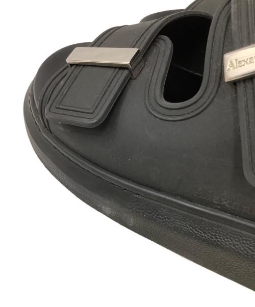 ALEXANDER McQUEEN（アレキサンダーマックイーン）ALEXANDER McQUEEN (アレキサンダーマックイーン) サンダル ブラック サイズ:43の古着・服飾アイテム