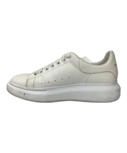 ALEXANDER McQUEEN（アレキサンダーマックイーン）ALEXANDER McQUEEN (アレキサンダーマックイーン) オーバーサイズド レザー スニーカー ホワイト サイズ:40の古着・服飾アイテム