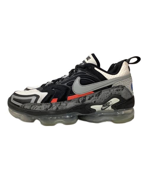 NIKE（ナイキ）NIKE (ナイキ) ローカットスニーカー ブラック×グリーン サイズ:27.5の古着・服飾アイテム