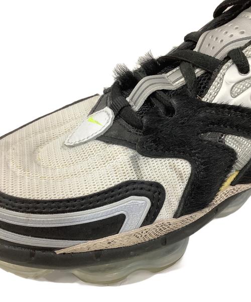 NIKE（ナイキ）NIKE (ナイキ) ローカットスニーカー ブラック×グリーン サイズ:27.5の古着・服飾アイテム