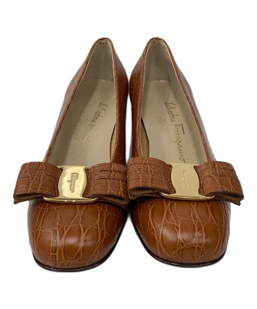 Salvatore Ferragamo（サルヴァトーレ フェラガモ）Salvatore Ferragamo (サルヴァトーレ フェラガモ) パンプス ブラウン サイズ:5の古着・服飾アイテム