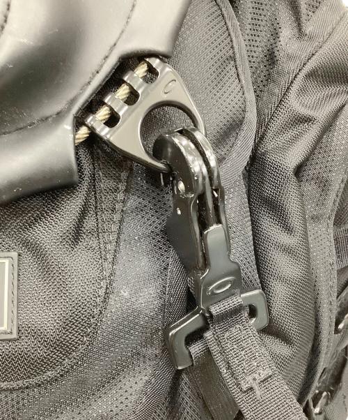 OAKLEY（オークリー）OAKLEY (オークリー) キッチンシンクバックパック ブラックの古着・服飾アイテム