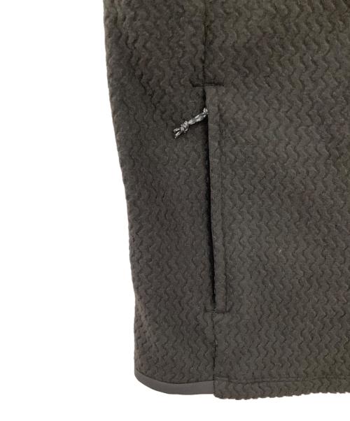 Patagonia（パタゴニア）Patagonia (パタゴニア) R1 AIR FULL ZIP HOODY ブラック サイズ:Sの古着・服飾アイテム