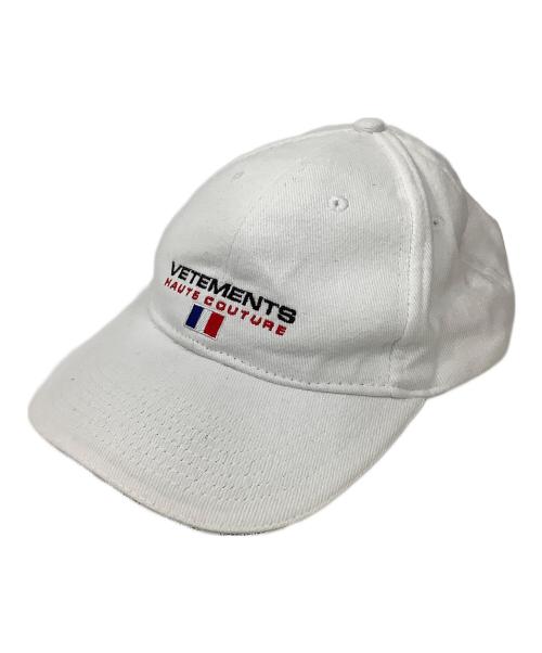 VETEMENTS（ヴェトモン）VETEMENTS (ヴェトモン) HAUTE COUTURE CAP ホワイトの古着・服飾アイテム