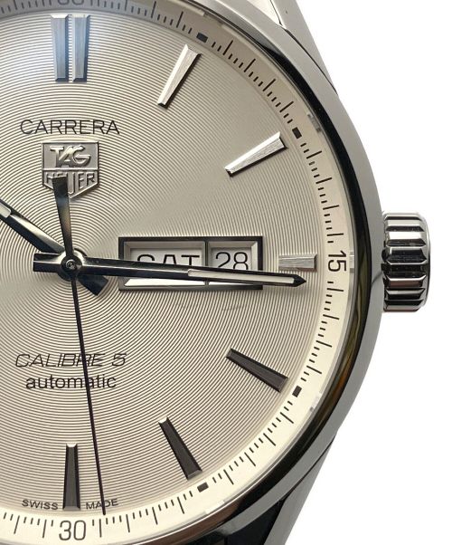 TAG Heuer（タグ・ホイヤー）TAG Heuer (タグホイヤー) カレラ キャリバー5 デイデイト ホワイト サイズ:41mmの古着・服飾アイテム