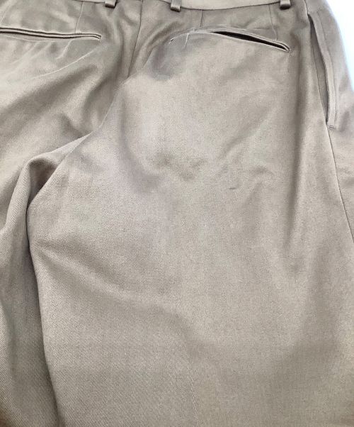 NEAT（ニート）NEAT (ニート) ボタンフライタックパンツ カーキ サイズ:42の古着・服飾アイテム