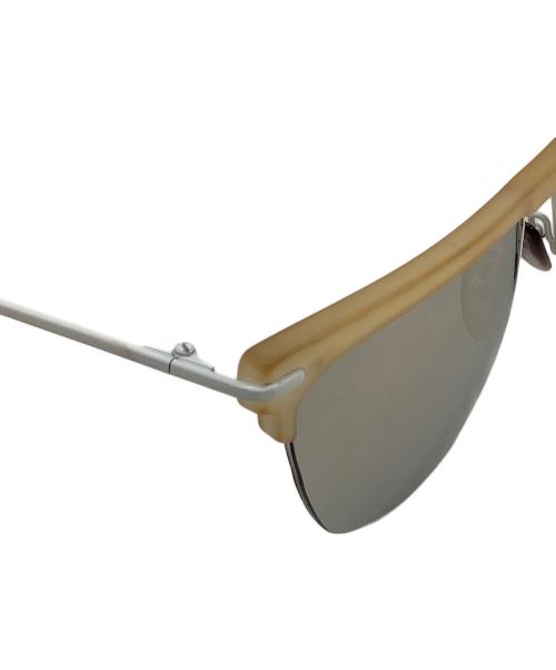 PRISM × TOGA（-）PRISM × TOGA (-) サングラス ベージュの古着・服飾アイテム