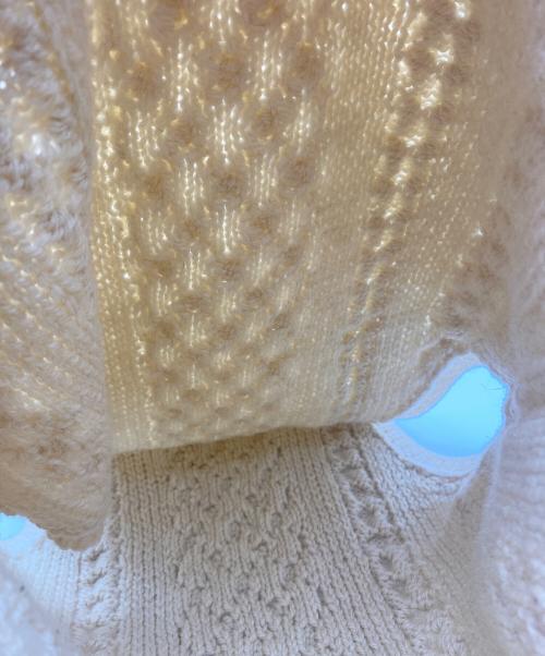 INVERALLAN（インバーアラン）INVERALLAN (インバーアラン) ケーブルニットベスト アイボリー サイズ:SIZE Freeの古着・服飾アイテム