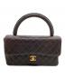 CHANEL（シャネル）の古着「クラシックフラップハンドバッグ」｜ダークブラウン