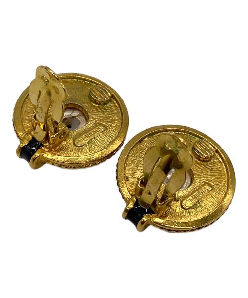 CHANEL（シャネル）CHANEL (シャネル) パールイヤリング ゴールド×ブラックの古着・服飾アイテム