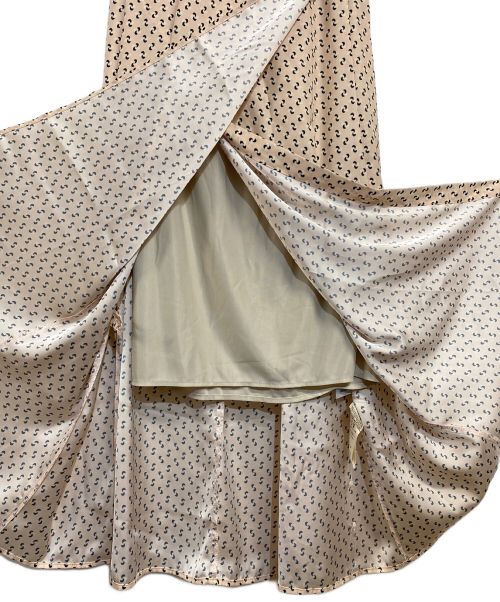 Spick and Span（スピックアンドスパン）Spick and Span (スピックアンドスパン) 幾何プリントラップスカート ピンク サイズ:SIZE　34 未使用品の古着・服飾アイテム