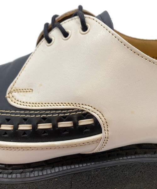 GEORGE COX（ジョージコックス）GEORGE COX (ジョージコックス) ラバーソールレザーシューズ ブラック×ホワイト サイズ:9の古着・服飾アイテム