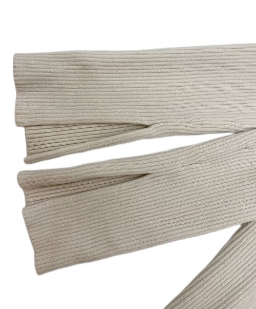 Snidel（スナイデル）Snidel (スナイデル) ビッグカラーコンビリブニットワンピース アイボリー サイズ:SIZE ONEの古着・服飾アイテム