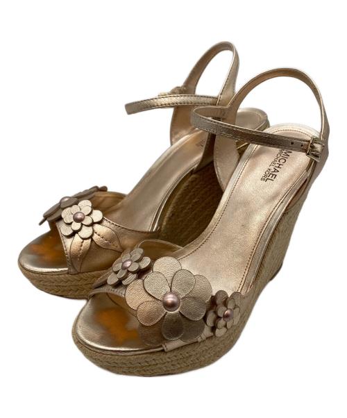 MICHAEL KORS（マイケル・コース）MICHAEL KORS (マイケルコース) フラワーモチーフ ジュートウェッジサンダル コッパー サイズ:7.5の古着・服飾アイテム