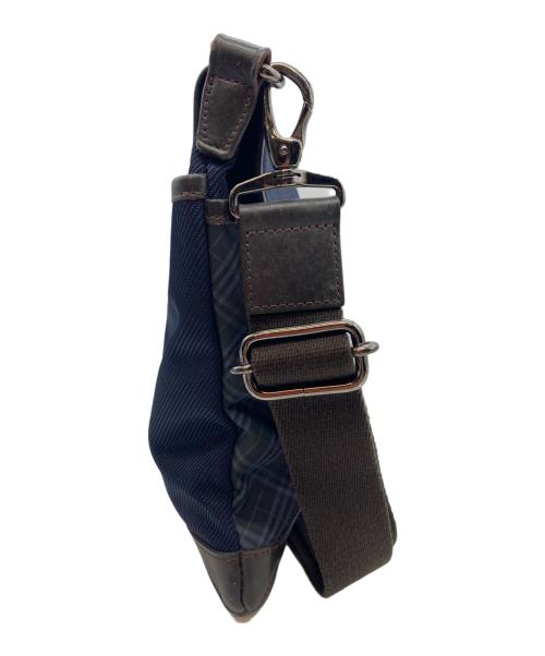 BURBERRY BLACK LABEL（バーバリーブラックレーベル）BURBERRY BLACK LABEL (バーバリーブラックレーベル) ショルダーバッグ ネイビーの古着・服飾アイテム
