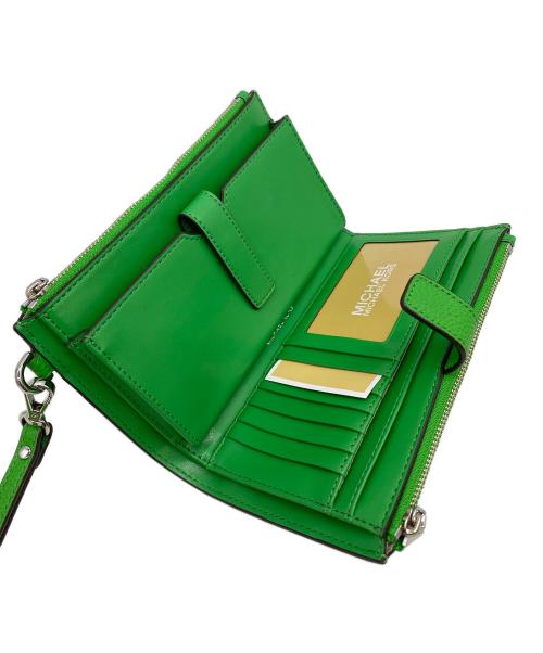 MICHAEL KORS（マイケル・コース）MICHAEL KORS (マイケルコース) レザースマホウォレット グリーン 未使用品の古着・服飾アイテム