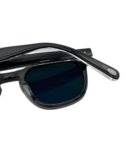 EYEVAN（アイヴァン）EYEVAN (アイヴァン) サングラス ブラックの古着・服飾アイテム