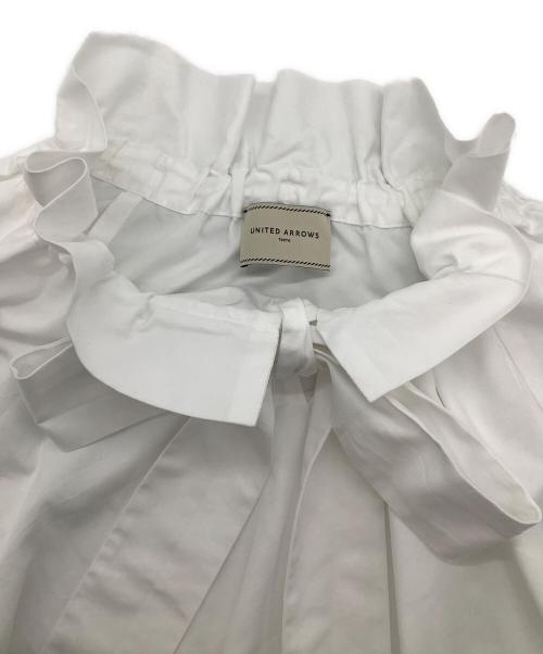 UNITED ARROWS TOKYO（ユナイテッドアローズトウキョウ）UNITED ARROWS TOKYO (ユナイテッドアローズトウキョウ) ギャザーフリルリボンブラウス ホワイト サイズ:SIZE 38の古着・服飾アイテム