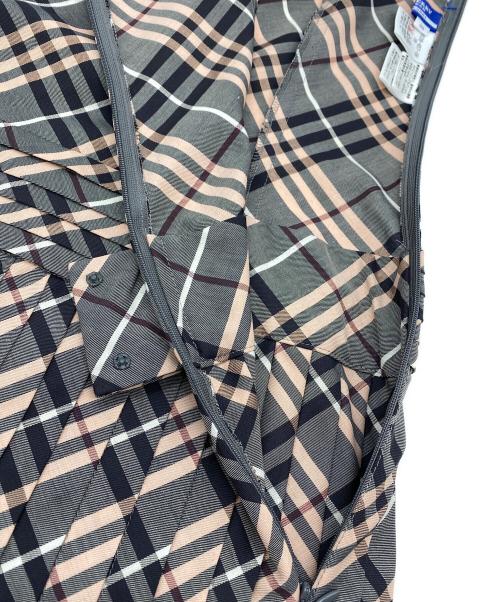 BURBERRY BLUE LABEL（バーバリーロンドンブルーレーベル）BURBERRY BLUE LABEL (バーバリーブルーレーベル) ノースリーブワンピース ブラック×ピンク サイズ:SIZE 38 未使用品の古着・服飾アイテム