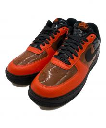 NIKE（ナイキ）の古着「AIR FORCE1」｜オレンジ×ブラック
