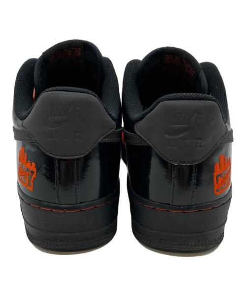 NIKE（ナイキ）NIKE (ナイキ) AIR FORCE1 オレンジ×ブラック サイズ:27.5㎝の古着・服飾アイテム