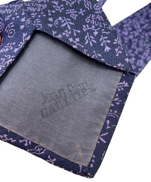 Jean Paul Gaultier homme（ジャンポールゴルチェオム）Jean Paul Gaultier homme (ジャンポールゴルチェオム) フラワー刺繍タイ ネイビー×パープル サイズ:-の古着・服飾アイテム