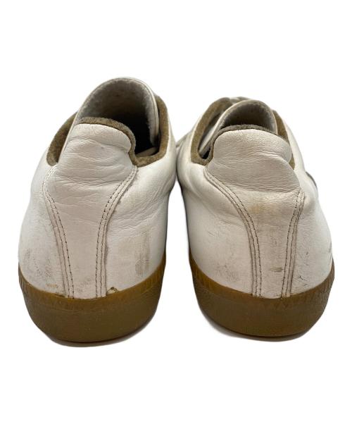 GERMAN TRAINER（ジャーマントレーナー）GERMAN TRAINER (ジャーマントレーナー) 80's ジャーマントレーナー ホワイト サイズ:28ｃｍの古着・服飾アイテム