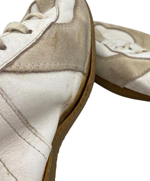 GERMAN TRAINER（ジャーマントレーナー）GERMAN TRAINER (ジャーマントレーナー) 80's ジャーマントレーナー ホワイト サイズ:28ｃｍの古着・服飾アイテム