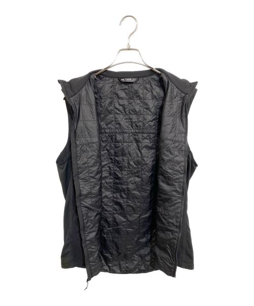 ARC'TERYX（アークテリクス）ARC'TERYX (アークテリクス) Atom SL Vest ブラック サイズ:Mの古着・服飾アイテム