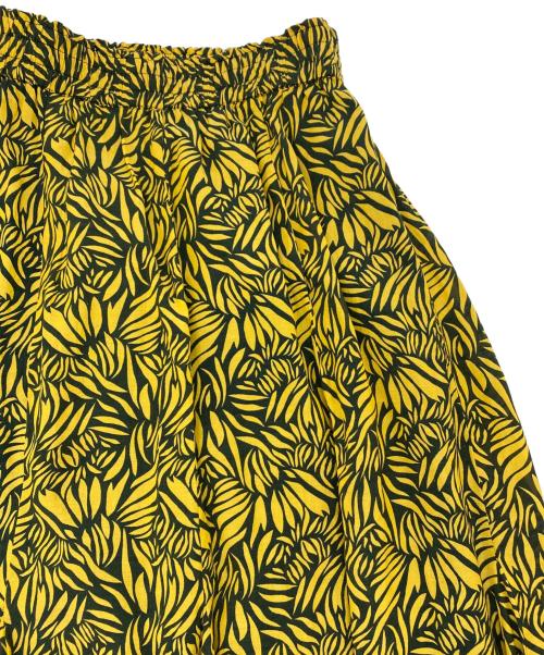 JOURNAL STANDARD（ジャーナルスタンダード）JOURNAL STANDARD (ジャーナルスタンダード) オリエンタルプリントフレアスカート イエロー サイズ:38の古着・服飾アイテム