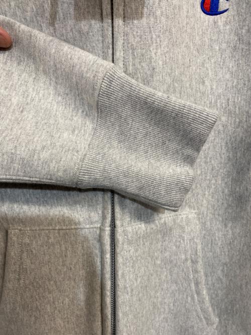 Champion（チャンピオン）Champion (チャンピオン) ジップパーカー グレー サイズ:SIZE L 未使用品の古着・服飾アイテム