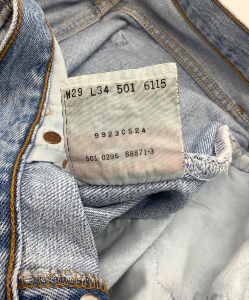 LEVI'S 501（リーバイス）LEVI'S 501 (リーバイス) 90's レギュラーストレートジーンズ ライトブルー サイズ:SIZE 73.5cm (W29)の古着・服飾アイテム