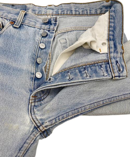 LEVI'S 501XX（リーバイス）LEVI'S 501XX (リーバイス) 90's レギュラーストレートジーンズ ライトブルー サイズ:W31の古着・服飾アイテム