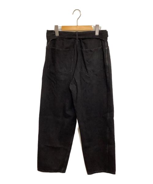 COMOLI（コモリ）COMOLI (コモリ) ベルテッドデニムパンツ ブラック サイズ:1の古着・服飾アイテム