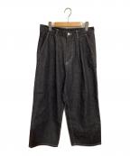 Graphpaperグラフペーパー）の古着「Colorfast Denim Two Tuck Pants」｜インディゴ