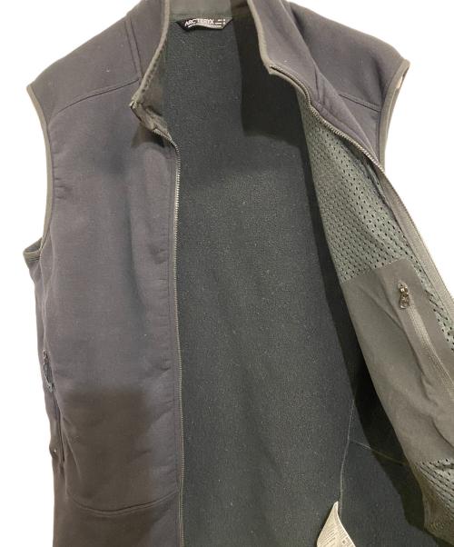 ARC'TERYX（アークテリクス）ARC'TERYX (アークテリクス) Kyantie Vest ブラック サイズ:Mの古着・服飾アイテム