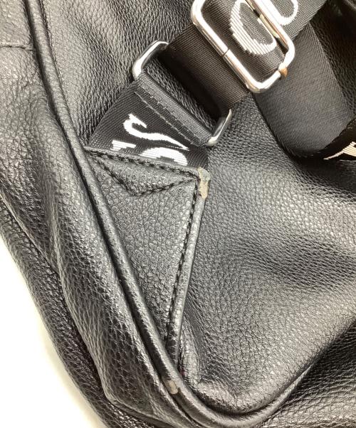 GUESS（ゲス）GUESS (ゲス) リュック ブラックの古着・服飾アイテム