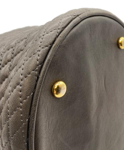 BALLY（バリー）BALLY (バリー) キルティング巾着ショルダーバッグ ダークグレーの古着・服飾アイテム