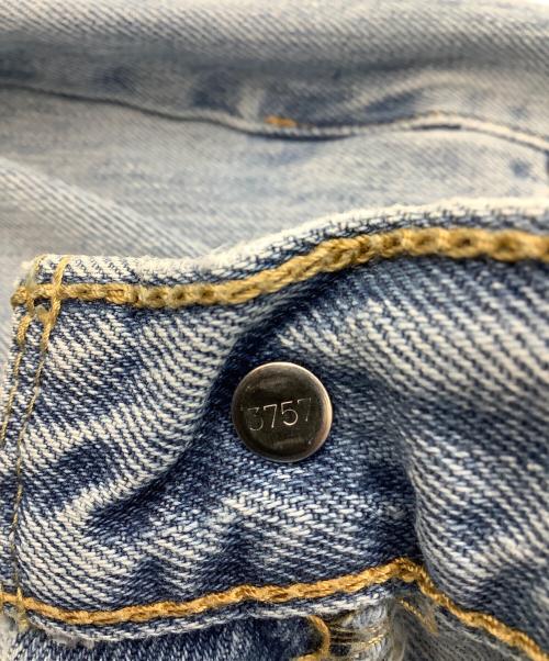 LEVI'S 501（リーバイス）LEVI'S 501 (リーバイス) レギュラーストレートジーンズ ライトブルー サイズ:SIZE 83.5cm (W33)の古着・服飾アイテム
