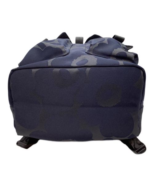 marimekko（マリメッコ）marimekko (マリメッコ) リュック Everything Backpack L Unikko ネイビー サイズ:Freeの古着・服飾アイテム