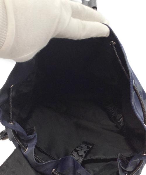 marimekko（マリメッコ）marimekko (マリメッコ) リュック Everything Backpack L Unikko ネイビー サイズ:Freeの古着・服飾アイテム