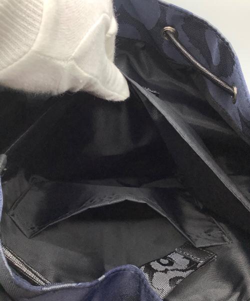 marimekko（マリメッコ）marimekko (マリメッコ) リュック Everything Backpack L Unikko ネイビー サイズ:Freeの古着・服飾アイテム