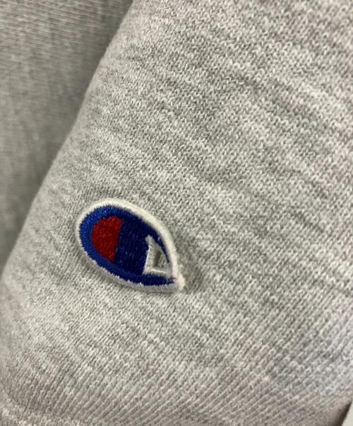 Champion REVERSE WEAVE（チャンピオン リバース ウィーブ）Champion REVERSE WEAVE (チャンピオン リバース ウィーブ) 90’sクルーネックスウェットシャツ グレー×レッド サイズ:Mの古着・服飾アイテム