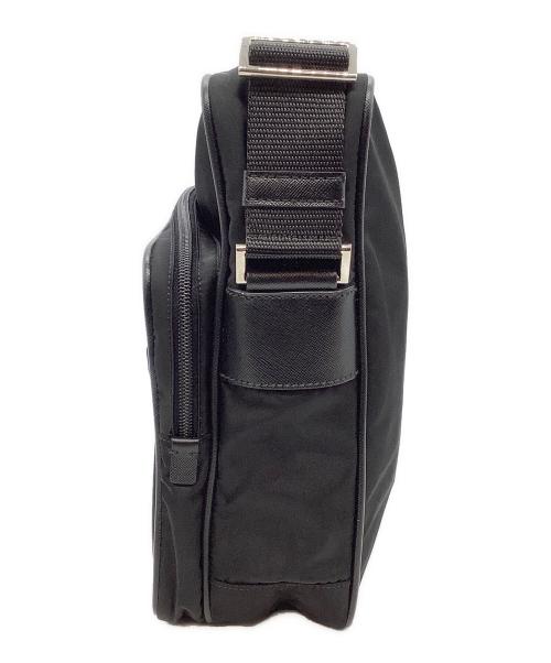 PRADA（プラダ）PRADA (プラダ) テスートナイロンショルダーバッグ ブラック（NERO)の古着・服飾アイテム