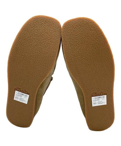CLARKS（クラークス）CLARKS (クラークス) WallabeeEVO ダークサンドスエード サイズ:SIZE UK9 未使用品の古着・服飾アイテム