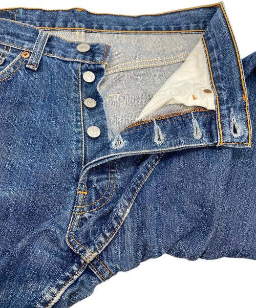 LEVI'S 501（リーバイス）LEVI'S 501 (リーバイス) 00’s レギュラーストレートジーンズ ブルー サイズ:W31の古着・服飾アイテム