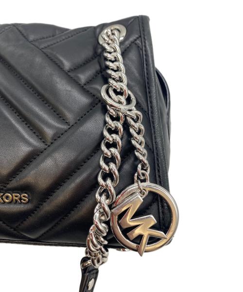 MICHAEL KORS（マイケルコース）MICHAEL KORS (マイケルコース) ショルダーバッグ ブラックの古着・服飾アイテム