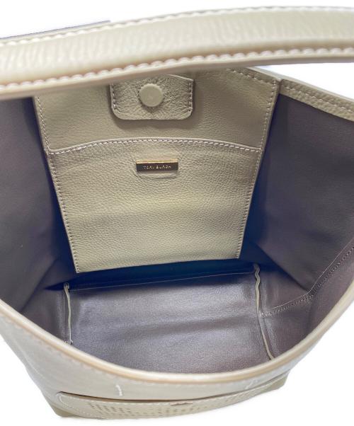 TORY BURCH（トリーバーチ）TORY BURCH (トリーバーチ) トートバッグ カーキの古着・服飾アイテム
