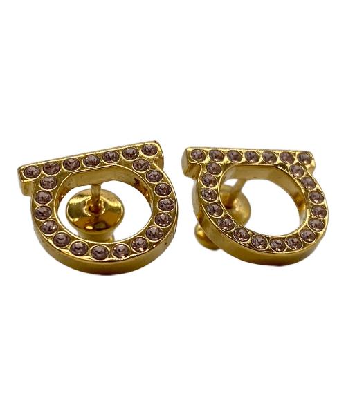 Salvatore Ferragamo（サルヴァトーレ フェラガモ）Salvatore Ferragamo (サルヴァトーレ フェラガモ) ガンチーニクリスタルピアス ゴールドの古着・服飾アイテム